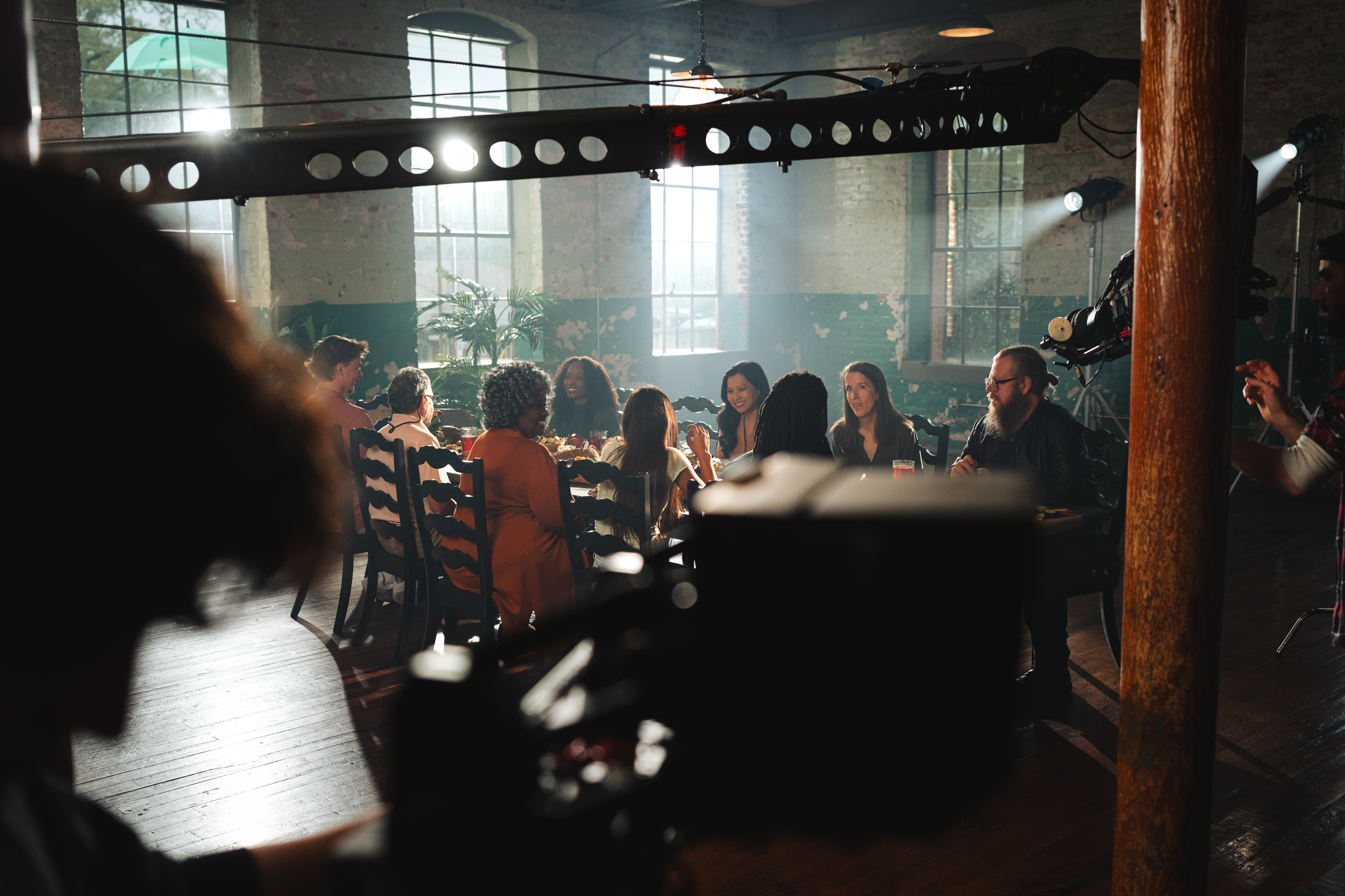 Behind the scenes photo 4